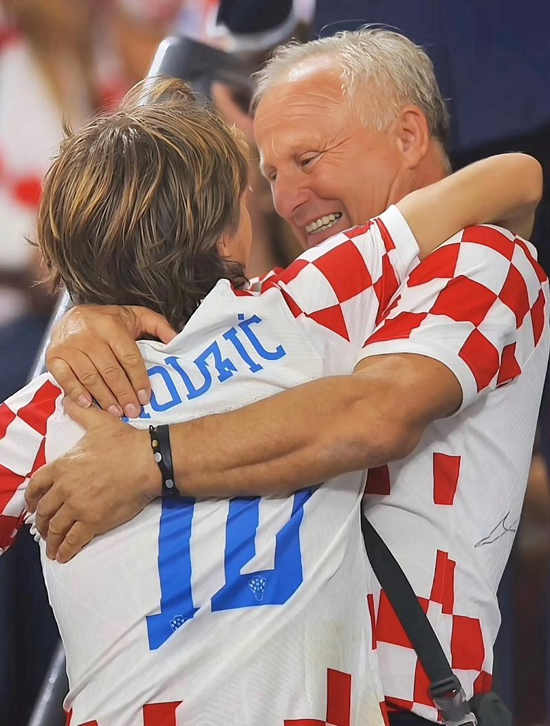 打得很好了！翟晓川6中6超高效拿下14分3板1助1断