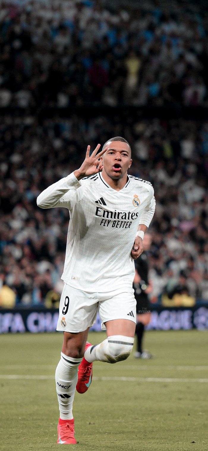 昆明日报：“苏超”最佳射手高驰是昆明理工大学2025级学生