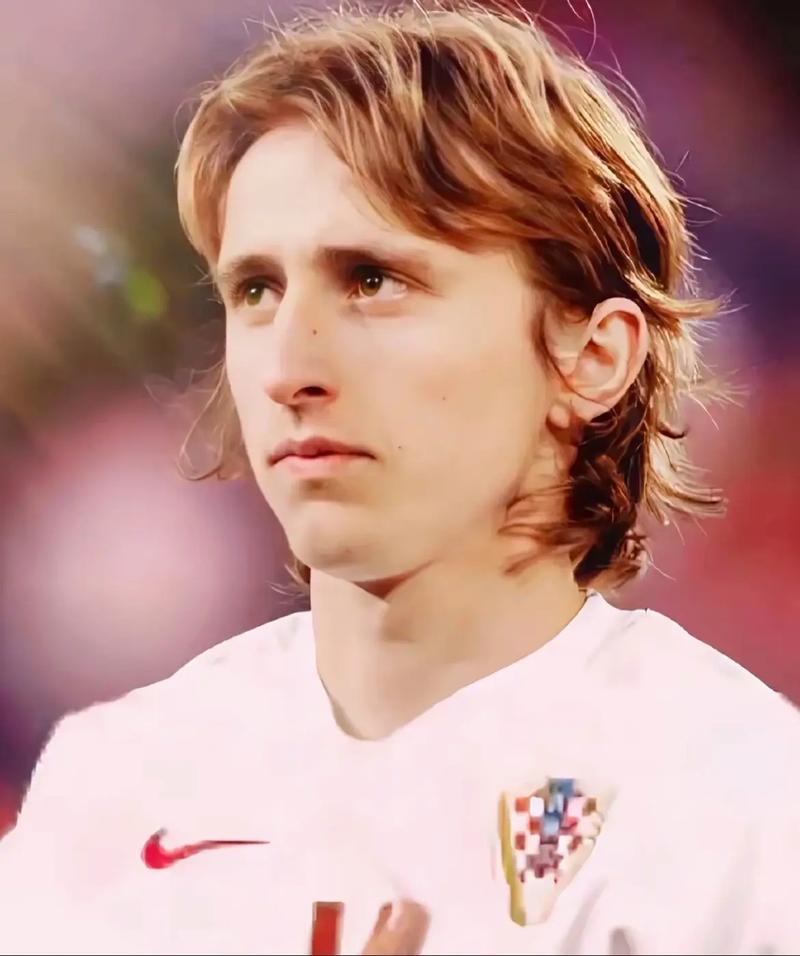 队报法国海外球员欧冠之夜：射手盛宴