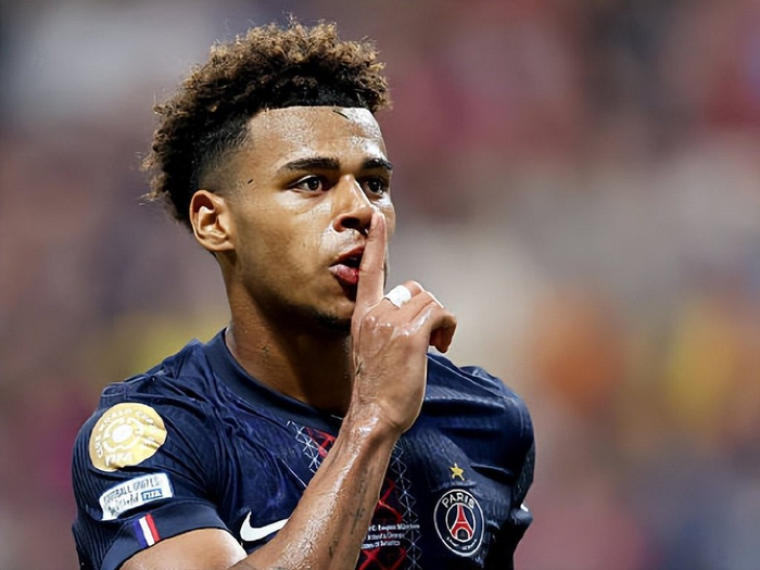 武里南联主帅：我们针对海港做了充分准备，比赛结果非常理想