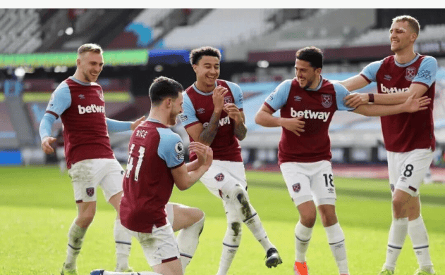 马卡：小西蒙尼如今表现出色，离不开梅西对他的明智建议