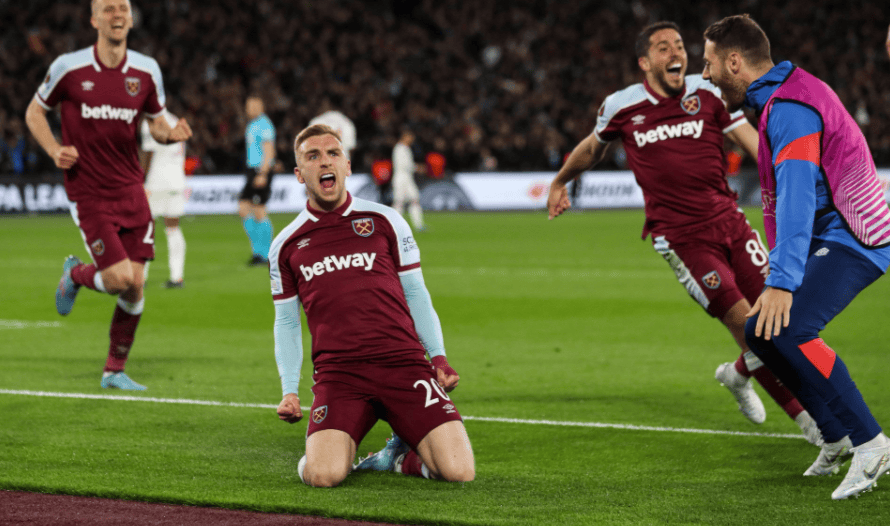 川普狂喜，乡下人乐队将在世界杯抽签仪式结束后表演《YMCA》