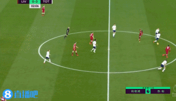 超远三分命中，全队抱头